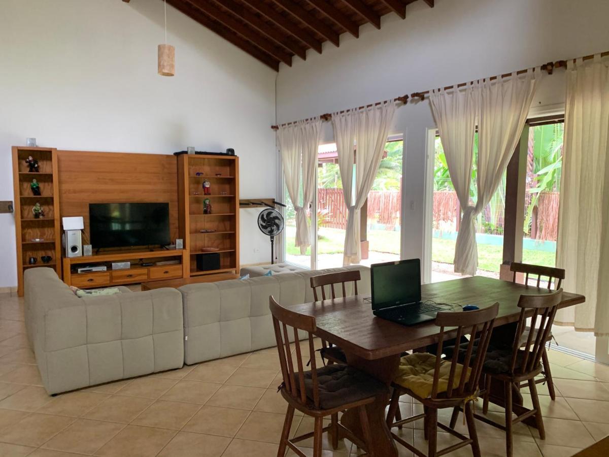 Praia De Itamambuca- Casa Charmosa E Iluminada Ubatuba Exterior foto